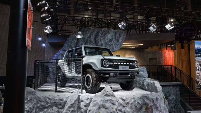 25广州车展 智趣烈马、新蒙迪欧双星闪耀AG旗舰厅最新版福特全明星阵容登陆20(图14)